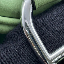 将图像加载到图库查看器中，HERMES In the Loop Verso Vert Cricket / Bamboo Swift Leather
