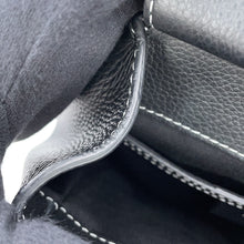 将图像加载到图库查看器中，Dior Gallop Sling Bag Black1ADBO022YKK_H00N Leather
