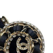 Load image into Gallery viewer, CHANEL CC Logo No.5 Necklace Champagne Gold Metal Rhinestone Leather
