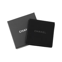 将图像加载到图库查看器中，CHANEL CC Logo No.5 Necklace Champagne Gold Metal Rhinestone Leather
