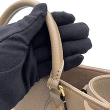 Load image into Gallery viewer, LOUIS VUITTON Onthego Tourterelle claimM45779 Bicolor Monogram Empreinte Leather Monogram Giant Size PM
