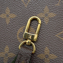 将图像加载到图库查看器中，LOUIS VUITTON Multiie Pochette GreenM80091 Monogram
