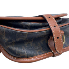 Load image into Gallery viewer, CELINE Medium Folco Triomphe Shoulder Tan191502BZJ04LU PVC Leather
