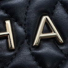 将图像加载到图库查看器中，CHANEL 2024 Cruise Collection CC Logo Star Chain Shoulder BlackAS4579 Lambskin
