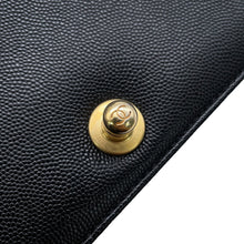 将图像加载到图库查看器中，CHANEL Boy Chanel 25 Chain Shoulder Bag BlackA67086 Caviar Leather
