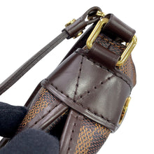 将图像加载到图库查看器中，LOUIS VUITTON Duomo RedN41425 Damier Ebene Canvas
