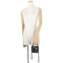 Load image into Gallery viewer, CHANEL Matelasse ChainShoulder vanity case BlackAP2873 Patent Leather
