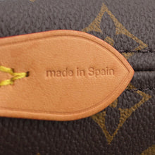 Load image into Gallery viewer, LOUIS VUITTON Neverfull BB BeigeM46705 Monogram Size BB

