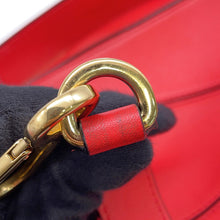 将图像加载到图库查看器中，LOEWE Puzzle bag Red Leather Size Small
