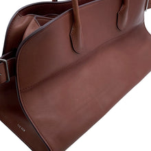 将图像加载到图库查看器中，The Row Margaux 17 Brown Leather
