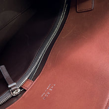 将图像加载到图库查看器中，The Row Margaux 17 Brown Leather
