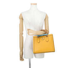 将图像加载到图库查看器中，GUCCI Diana 2WAY Bag Medium Yellow702721 Leather
