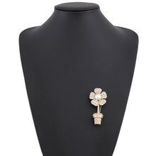 Load image into Gallery viewer, CHANEL Flower motif Brooch Champagne Gold Metal Rhinestone Faux Pearl
