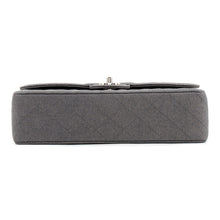 将图像加载到图库查看器中，CHANEL Matelasse W Flap ChainShoulder Bag GrayA01112 Canvas Size 25
