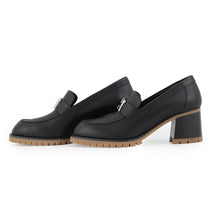 Load image into Gallery viewer, HERMES Fock 60 Pumps Black Leather Size 38 1/2
