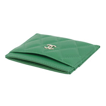将图像加载到图库查看器中，CHANEL Matelasse Classic Card Case GreenAP0213 Lambskin
