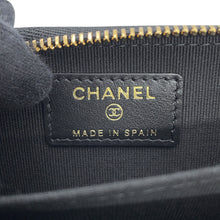 Load image into Gallery viewer, CHANEL Matelasse Card Case BlackAP4818 Caviar Leather/Rhinestone
