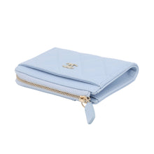 将图像加载到图库查看器中，CHANEL Matelasse fragment case Light BlueAP4893 Caviar Leather
