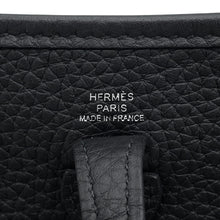 将图像加载到图库查看器中，HERMES Evelyne Short Black/Grimisty Taurillon Clemence Size TPM
