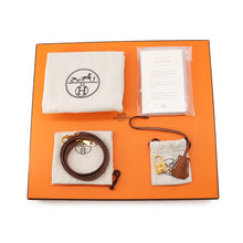 将图像加载到图库查看器中，HERMES Bolide Gold Taurillon Clemence Size 31
