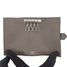 Load image into Gallery viewer, HERMES Bearn Key Case Etain Epsom
