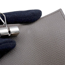 Load image into Gallery viewer, HERMES Bearn Key Case Etain Epsom

