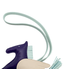 将图像加载到图库查看器中，HERMES Rodeo Pegasus Size PM Purple/Peppermint/Craie Lambskin
