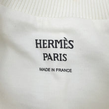 Load image into Gallery viewer, HERMES Tucked Knitted Fabric Shirt with Embroidery Size 36 Blanc CasseH6E4651DD9136 Cotton100%
