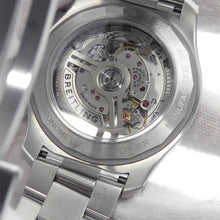 将图像加载到图库查看器中，BREITLING Avenger B01 Chronograph 44 Stainless SteelAB0147101L1A1
