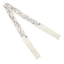 Load image into Gallery viewer, HERMES Twilly Fringe Les Cles a Pois Crème / Gris Perle / Multicolor Silk100% Swift Leather
