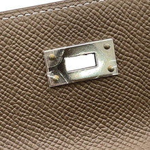 Load image into Gallery viewer, HERMES Kelly Wallet Long To Go Etoupe Epsom
