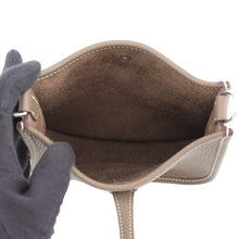 Load image into Gallery viewer, HERMES Evelyne Long Amazon Etoupe Taurillon Clemence Size TPM
