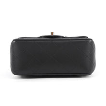 Load image into Gallery viewer, CHANEL Mini Classic Handbag BlackA35200 Lambskin Size Mini
