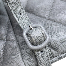 将图像加载到图库查看器中，CHANEL Matelasse Backpack Gray GradationAS4618 Caviar Leather
