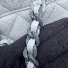 将图像加载到图库查看器中，CHANEL Matelasse Backpack Gray GradationAS4618 Caviar Leather
