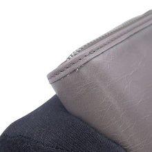 将图像加载到图库查看器中，PRADA Soft Looks Leather Round Zip Long Wallet Gray Beige2ML059 Leather
