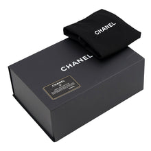 Load image into Gallery viewer, CHANEL Boy Chanel ChainShoulder Bag MulticolorA67086 Caviar Leather Size 25
