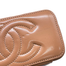 Load image into Gallery viewer, CHANEL Vanity bag Beige Leather

