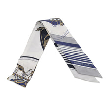 将图像加载到图库查看器中，HERMES Twilly Ex-Libris White/Marine/Grease Silk100%
