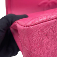 将图像加载到图库查看器中，CHANEL Matelasse W Flap ChainShoulder Bag PinkA01113 Caviar Leather Size 23

