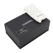 将图像加载到图库查看器中，CHANEL Matelasse W Flap ChainShoulder Bag PinkA01113 Caviar Leather Size 23
