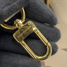Load image into Gallery viewer, LOUIS VUITTON Onthego Crème / Bois de RoseM45654 Empreinte Size PM
