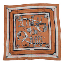 将图像加载到图库查看器中，HERMES Carre Géant Court Harness Bandana Harnais De Cour Bandana Size 140 Noisette/Gripelle Cashmere70% Silk30%
