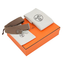 Load image into Gallery viewer, HERMES Evelyne3 Etoupe Taurillon Clemence Size 23
