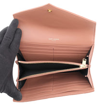 将图像加载到图库查看器中，SAINT LAURENT PARIS Cassandra Wallet Barely Pink372264 Leather
