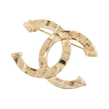 将图像加载到图库查看器中，CHANEL CC Logo Brooch GoldABB103 Metal

