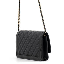将图像加载到图库查看器中，CHANEL Matelasse Chain wallet BlackAP4218-B17773-94305 Lambskin/Patent Leather
