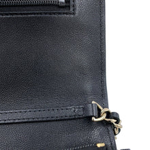 将图像加载到图库查看器中，CHANEL Matelasse Chain wallet BlackAP4218-B17773-94305 Lambskin/Patent Leather
