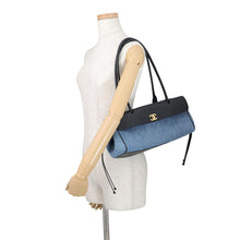 将图像加载到图库查看器中，CHANEL Small shopping bag Blue/BlackAS6288-B25091-UB371 Denim Leather
