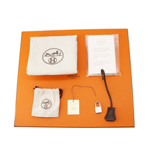 Load image into Gallery viewer, HERMES HAUT A COURROIES Chocolat Epsom Size 28
